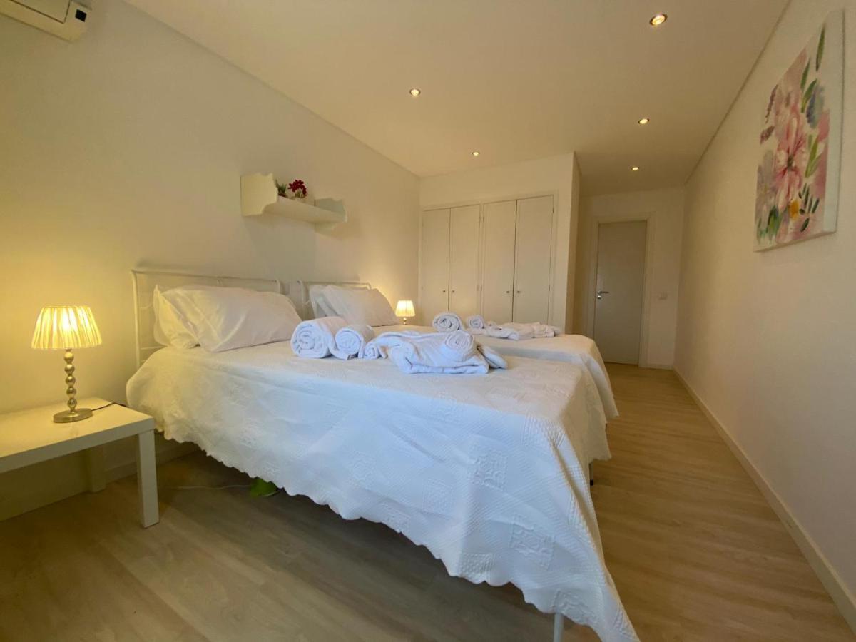 Os Reais - Apt In Front Of The Beach In Centeanes Carvoeiro  Bagian luar foto