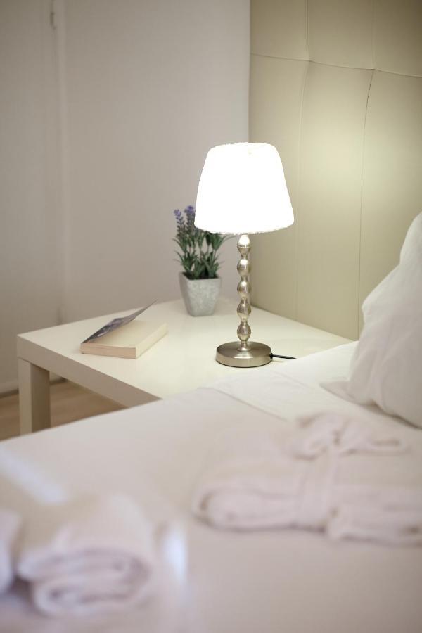 Os Reais - Apt In Front Of The Beach In Centeanes Carvoeiro  Bagian luar foto