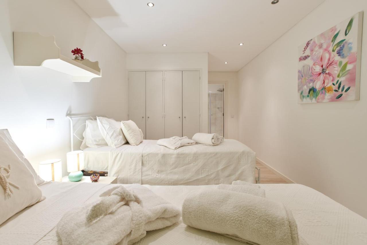 Os Reais - Apt In Front Of The Beach In Centeanes Carvoeiro  Bagian luar foto