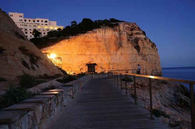 Os Reais - Apt In Front Of The Beach In Centeanes Carvoeiro  Bagian luar foto